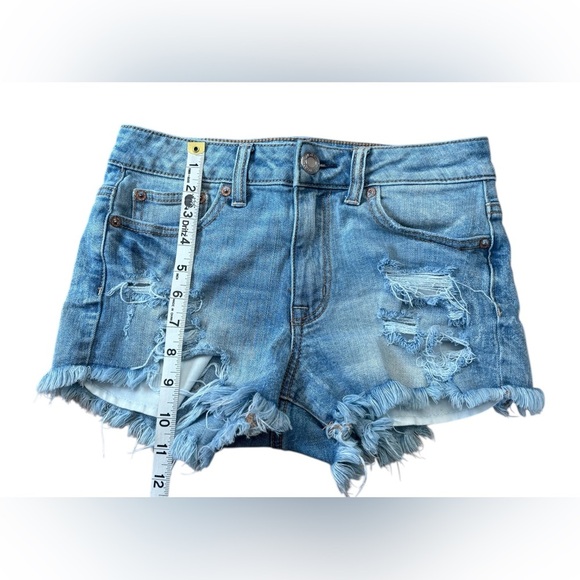 American Eagle, Hi-Rise Festival Trendy Distressed Short Jeans, Size 0, Blue - Picture 6 of 8